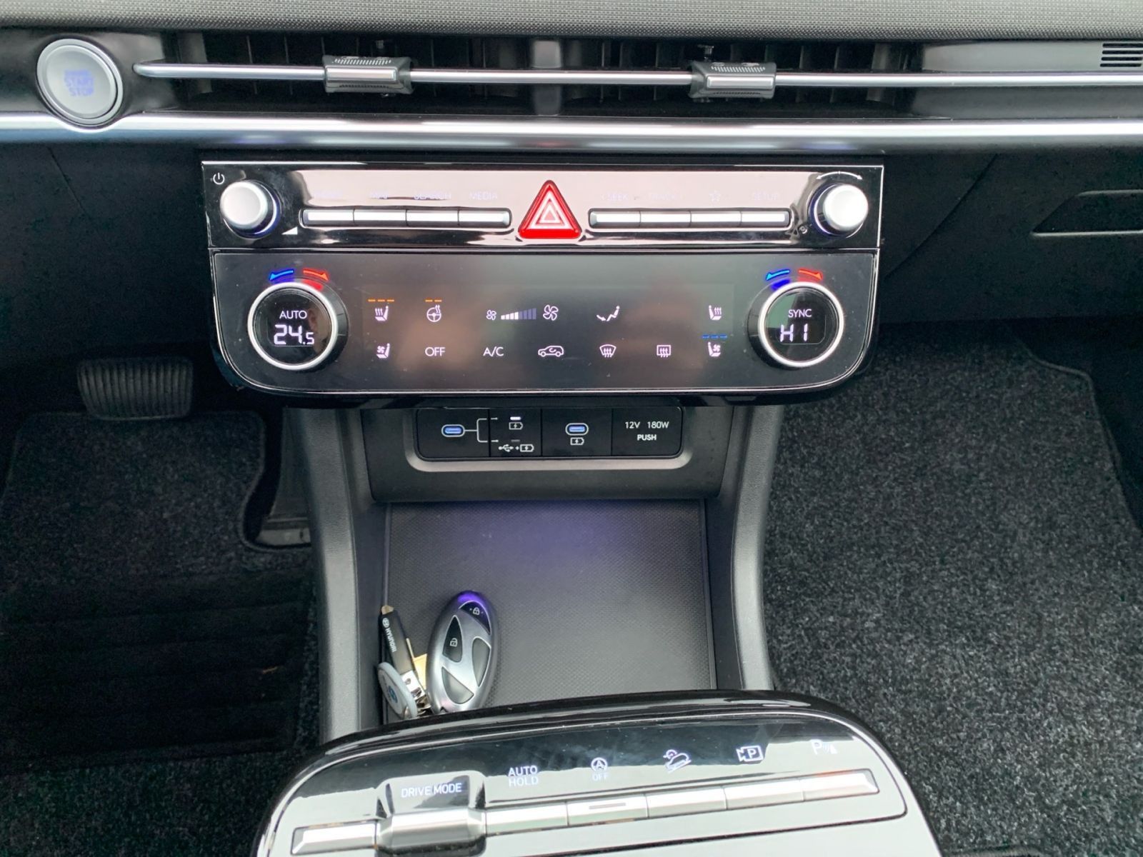 Fahrzeugabbildung Hyundai TUCSON 1.6 T-GDI Prime Mild-Hybrid Pano Dach Dig