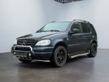 Mercedes-Benz ML 320 - Mercedes-Benz ML 320 aus 2000