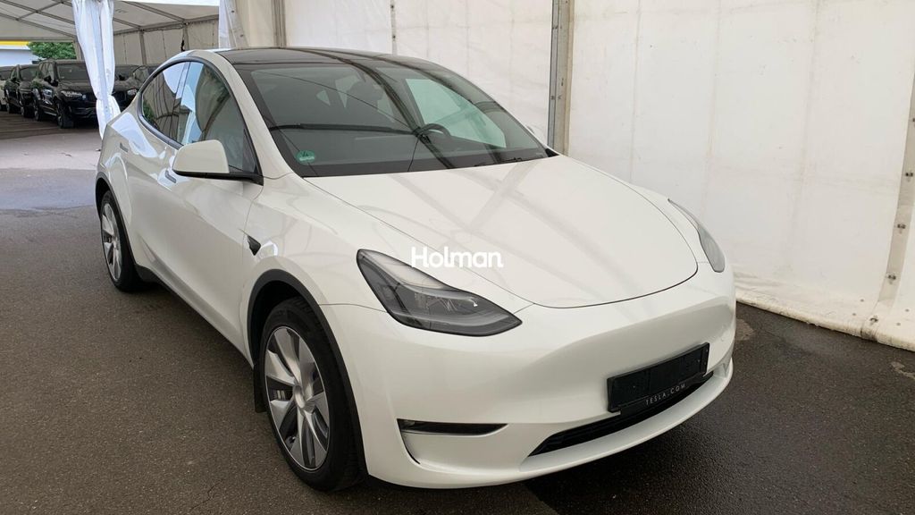 Image of Tesla Model Y