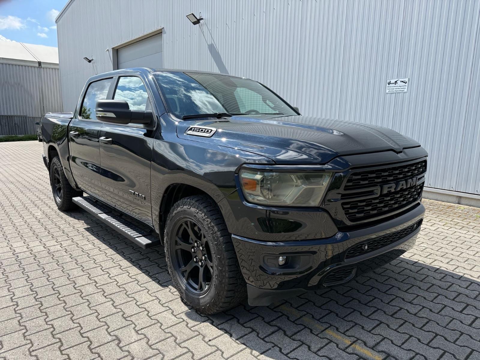 Dodge 5,7 LEDER CREWCAB 4x4 GAS LPG BIG HORN Night