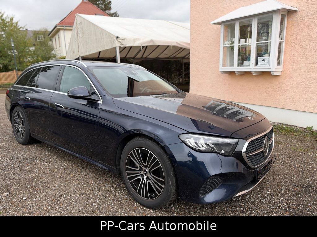 MERCEDES-BENZ E-Class 2025