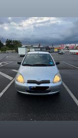 Toyota yaris - gebrauchte Toyota Yaris aus dem Jahr 2003