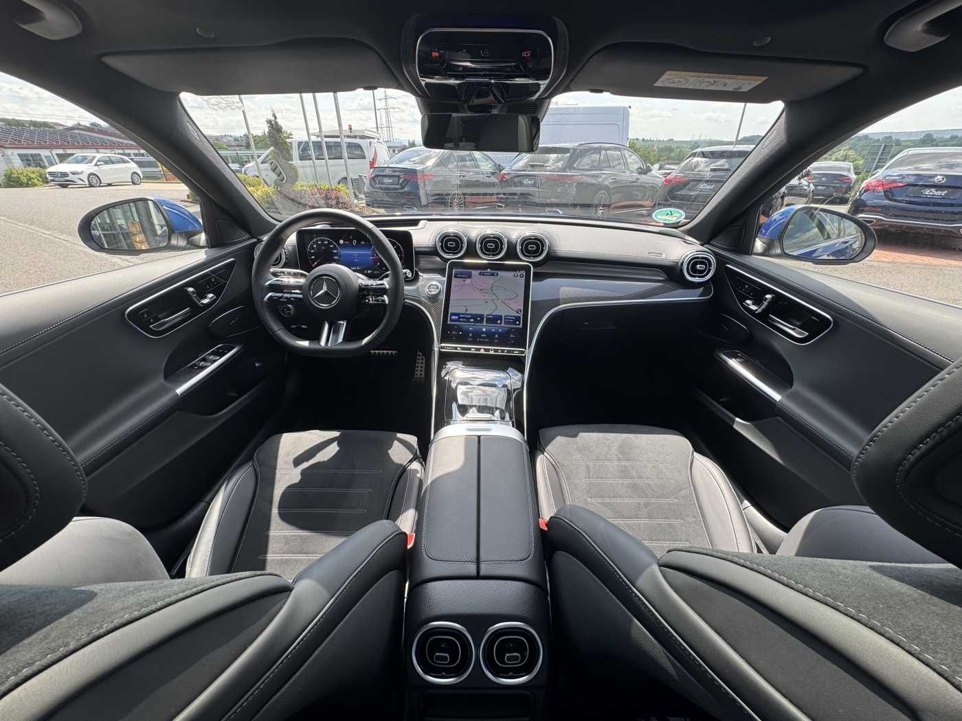 Fahrzeugabbildung Mercedes-Benz C 200d AMG+Pano+Distr+Digital+AHK+HUD+360+IHC+