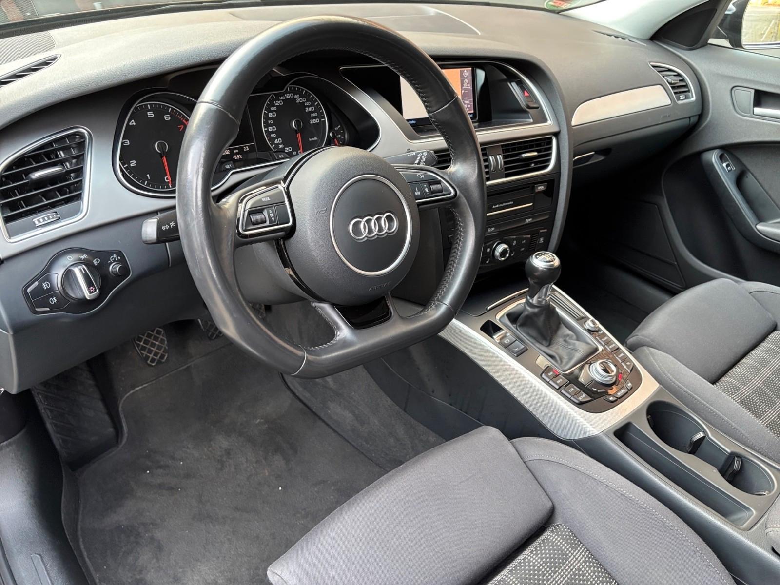 Audi A4 Avant Ambition/Navi/FSE/SHZ/BiXenon/4Season