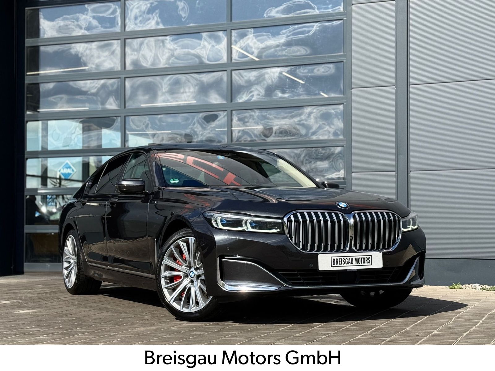 BMW 740 d xDrive*Massage*4ALenkung*SoftClose*HUD