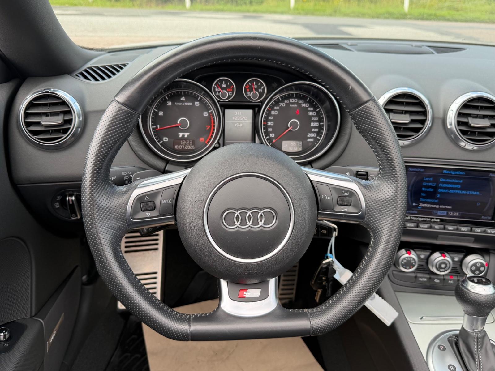 Audi TT Roadster 2.0 TFSI quattro *3 x S-Line*BOSE*