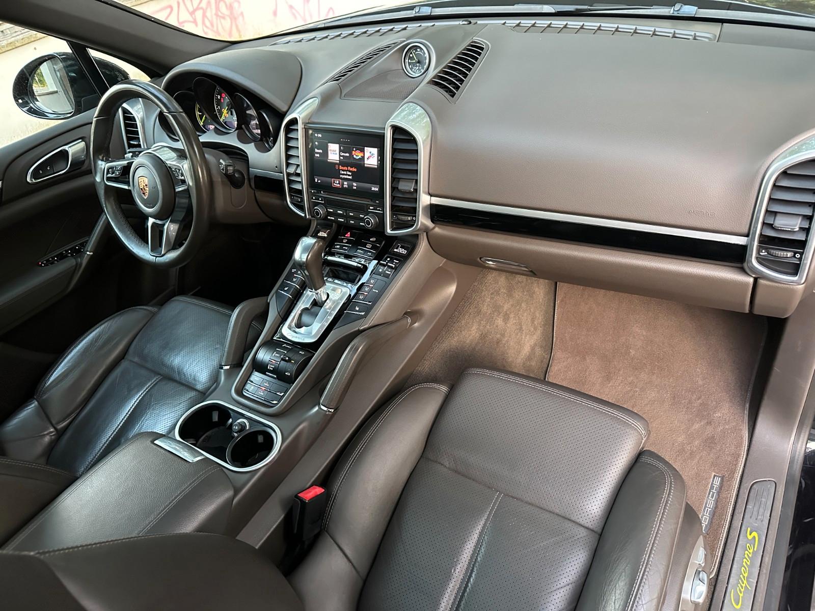 PORSCHE CAYENNE S E-HYBRID PLATINUM EDITION *PANO*LM-21" | 416 ch | 4X4 | BVA | 1-HD, TOP-AUSSTATTUNG!