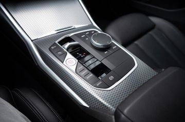 Fahrzeugabbildung BMW 320d Limo. Shadow M-Sport LED|KAM.|VIRTUAL|ACC