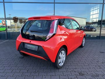 Toyota Aygo (X) - 2