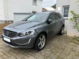Volvo XC60 D4 20 Zoll, 8-fach, TÜV, Bremsen hi., Xenon - Volvo XC60: T8