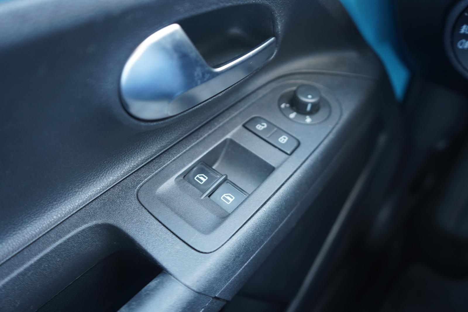 Volkswagen Up 1.0 move up! Sitzheizung Bluetooth Klima DAB, миниатюра 25