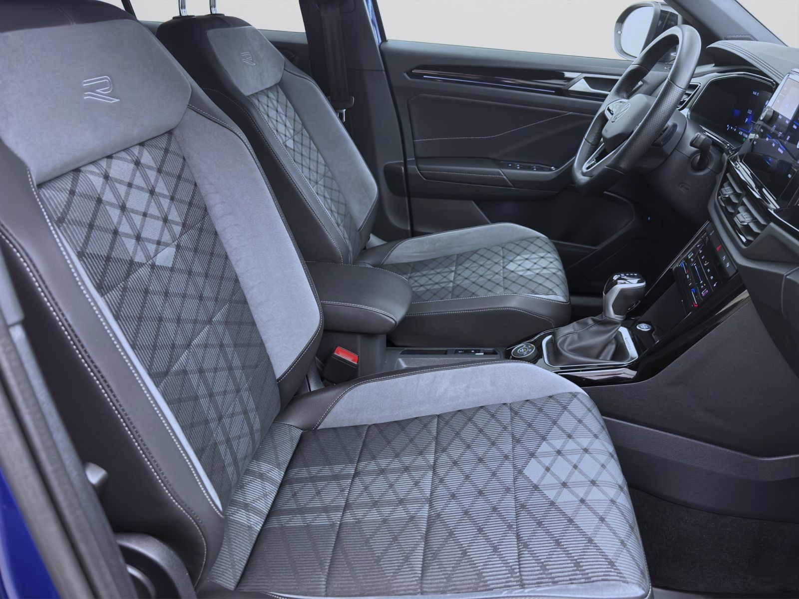 Volkswagen T-Roc - Bild 17