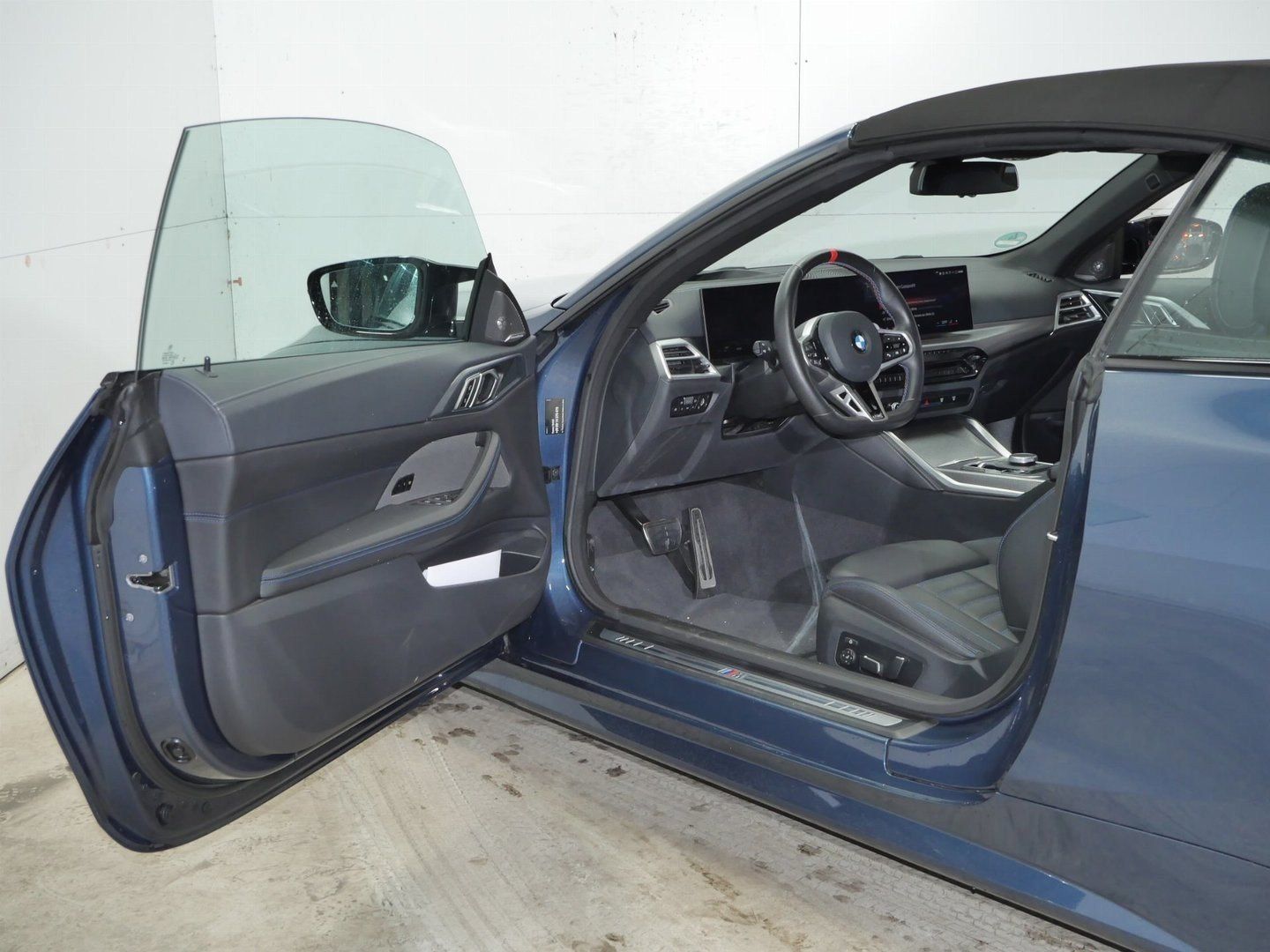 Fahrzeugeinzelansicht 7 Fahrzeugabbildung BMW M440i xDrive |Nackenwärmer |Lenkradheizung |HK H