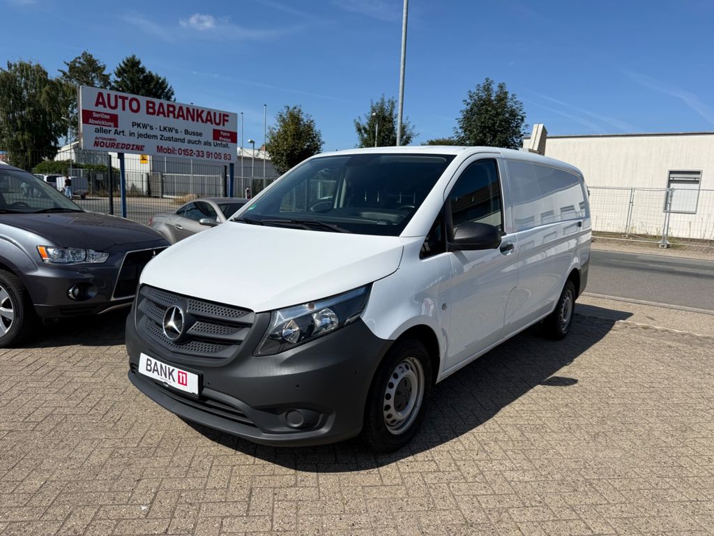 Image of Mercedes-Benz Vito