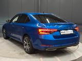 Skoda Superb Lim. Sportline 4x4 *19Zoll*Standhzg*AHK* - Skoda Superb: Limousine