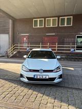 Volkswagen Golf 2.0 TSI DSG BMT GTI Performance GTI Per... - VW Golf Gebrauchtwagen in Bochum