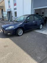 Fiat Croma 1.9 SW -NEOPATENTATI - blaue Fiat Croma