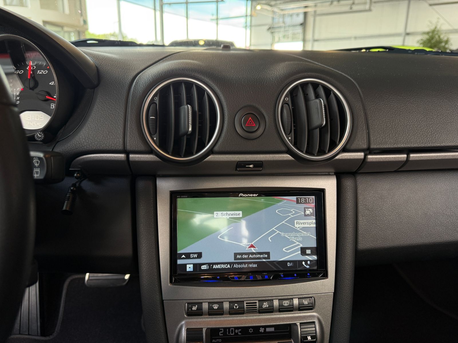 Fahrzeugabbildung Porsche Cayman RFK XENON NAVI ALU