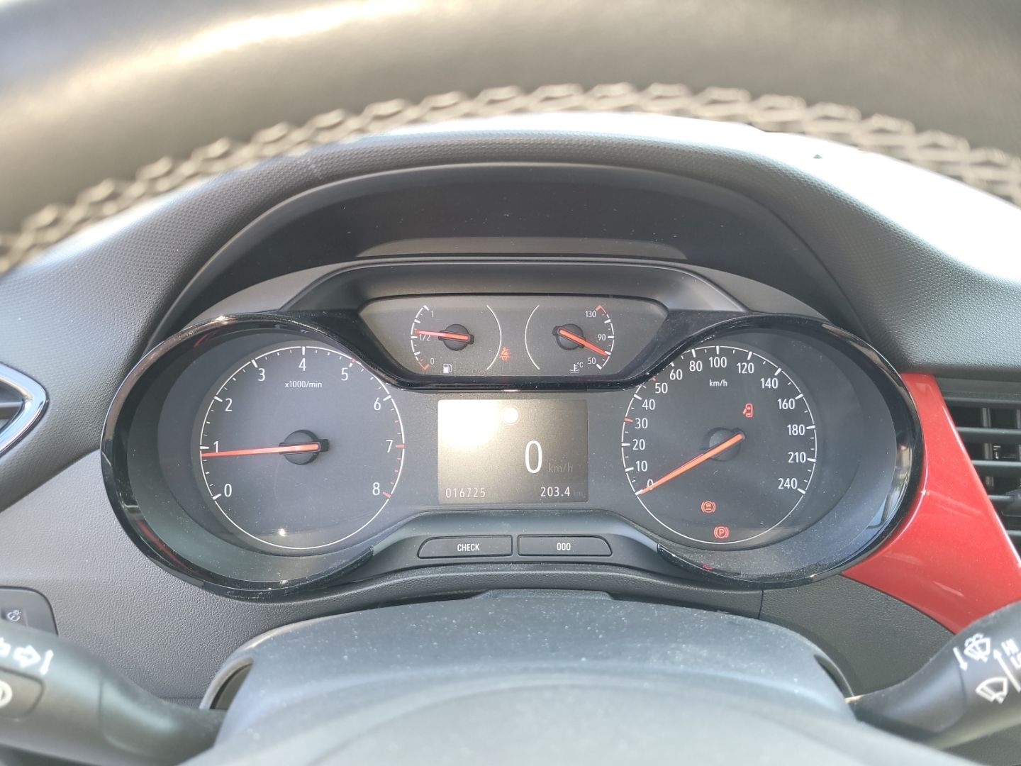 Fahrzeugabbildung Opel Crossland GS Line SHZ+LHZ+PDC+Allwetterreifen