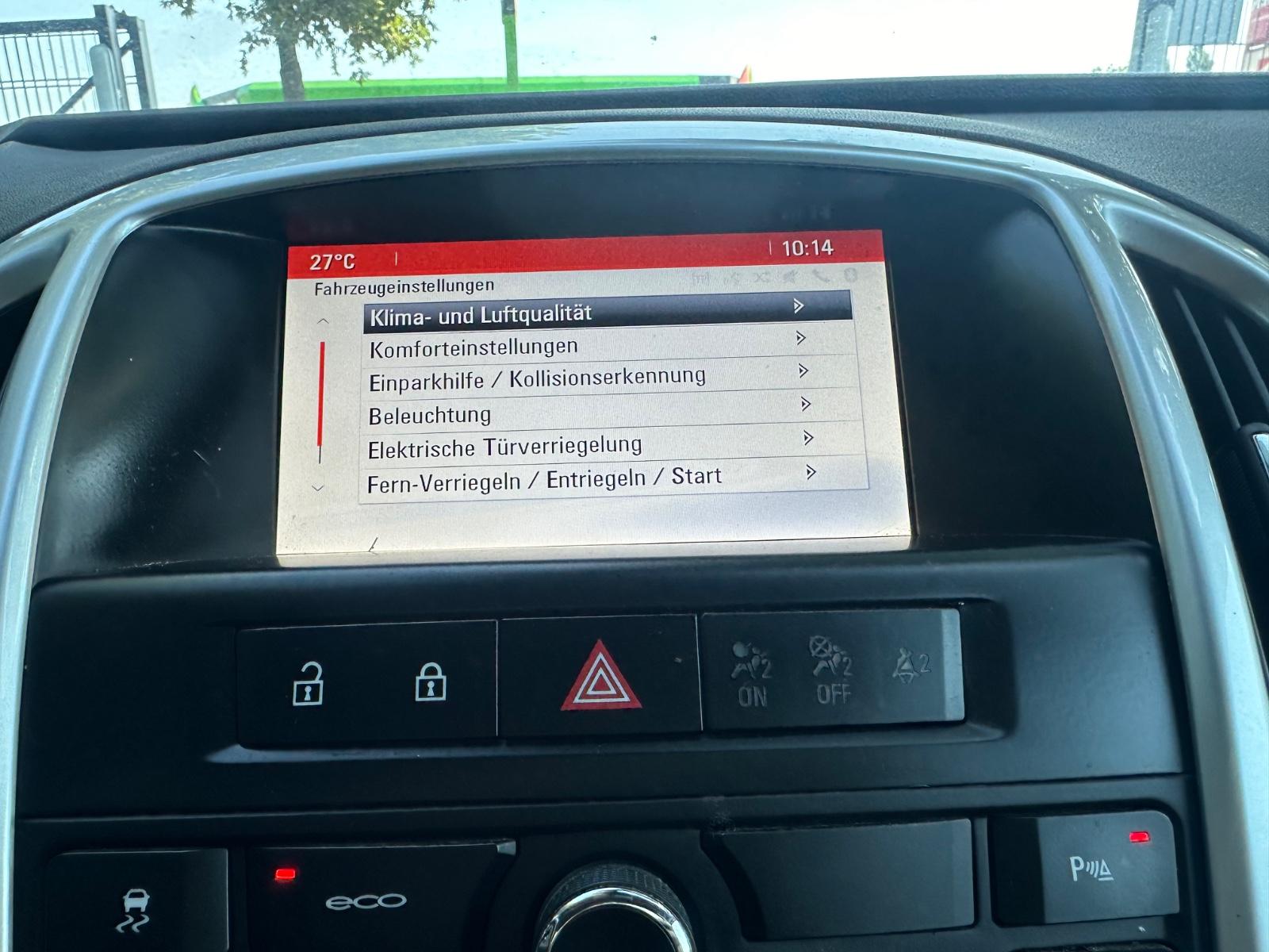 Opel Astra 2015 — photo 24