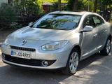 Renault Fluence 2.0 16V Automatik | Scheckheftgepflegt - Renault Fluence aus 2010