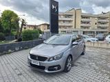 Peugeot 308 BlueHDi Business Cambio Automatico U - Peugeot 308: Geländewagen