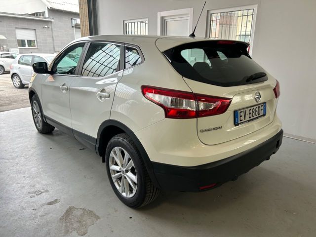 Nissan Qashqai 1.2 DIG-T Visia