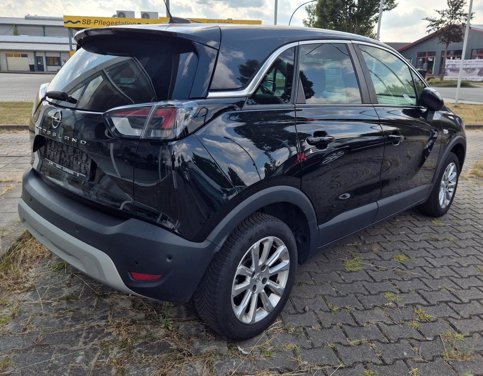 Opel CROSSLAND X 1,2 T ELEG LED NAVI KAME SPUR MO2022