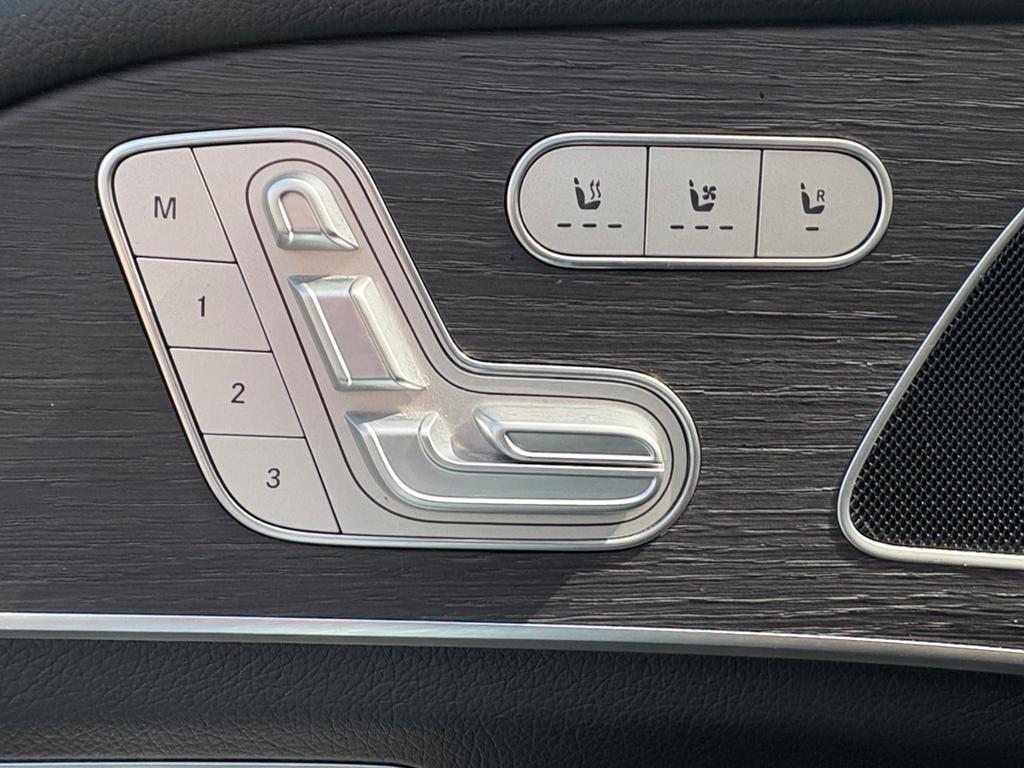 Mercedes-Benz GLS 400