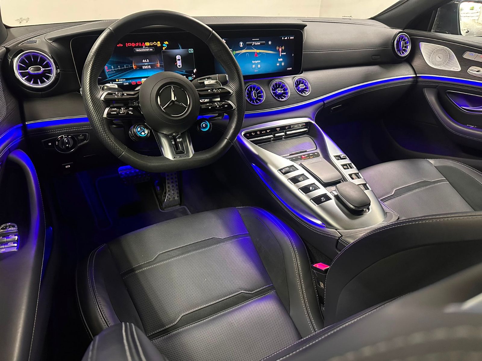 Fahrzeugabbildung Mercedes-Benz GT 63 S E Performance *SHD*KEYGO*NIGHT*SITZKLIMA