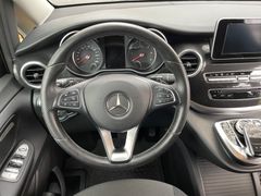 Fahrzeugabbildung Mercedes-Benz V 220d Lang Edition*NightPaket*8.Sitze*Totwinkel