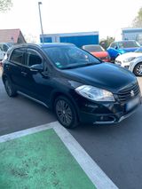Suzuki S- Cross 1,6  Automatik Panorama Sc... - Suzuki SX4 mit Benzin-Antrieb: Limousine, 1.6