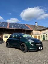 Opel Adam UNLIMITED 1.0 ECOTEC 89PS grün metallic - : Grün, Metallic