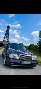 Mercedes-Benz Mercedes Benz S124 220TE - Mercedes-Benz 220 mit Benzin-Antrieb: Kombi