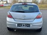 Opel Astra H Lim.1.9CDTI*AUTOMATIK*PANORAMA*SHZ*NAVI - Opel Astra mit Diesel-Antrieb: 1.9