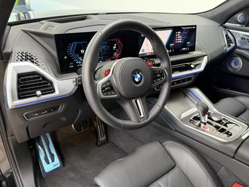 صورة 8 لـ 2026 BMW XM