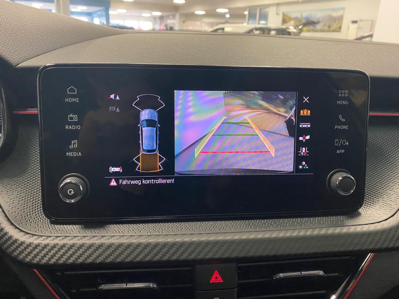 Fahrzeugabbildung SKODA Kamiq 1.5 TSI DSG Monte Carlo+ACC+MATRIX+KAMERA+