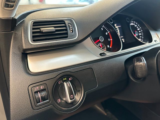 Volkswagen Passat Variant Trendline *2. Hand*Klima*SHZ*MP3*