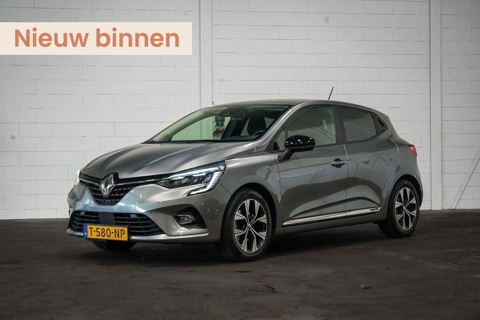 Renault Clio 1.6 E-Tech Hybrid 145 Evolution | Stoelverw