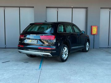Audi Q7 - 5