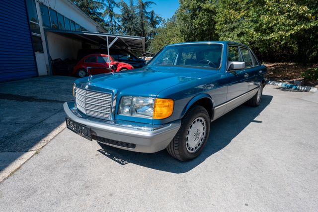 Mercedes-Benz W 126 380 SEL