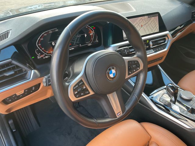 BMW 320 dA*Sport Line*Leder*Virtual Tacho*Pano*Laser