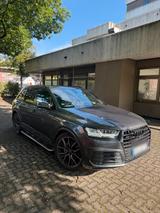 Audi Ich verkaufe hier Audi Q7 sline Quattro - Audi Q7: Sline
