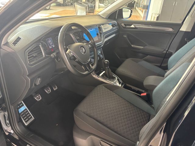 T-Roc IQ.DRIVE*ACC*Navi*Kamera*AHK*Klimatronic*