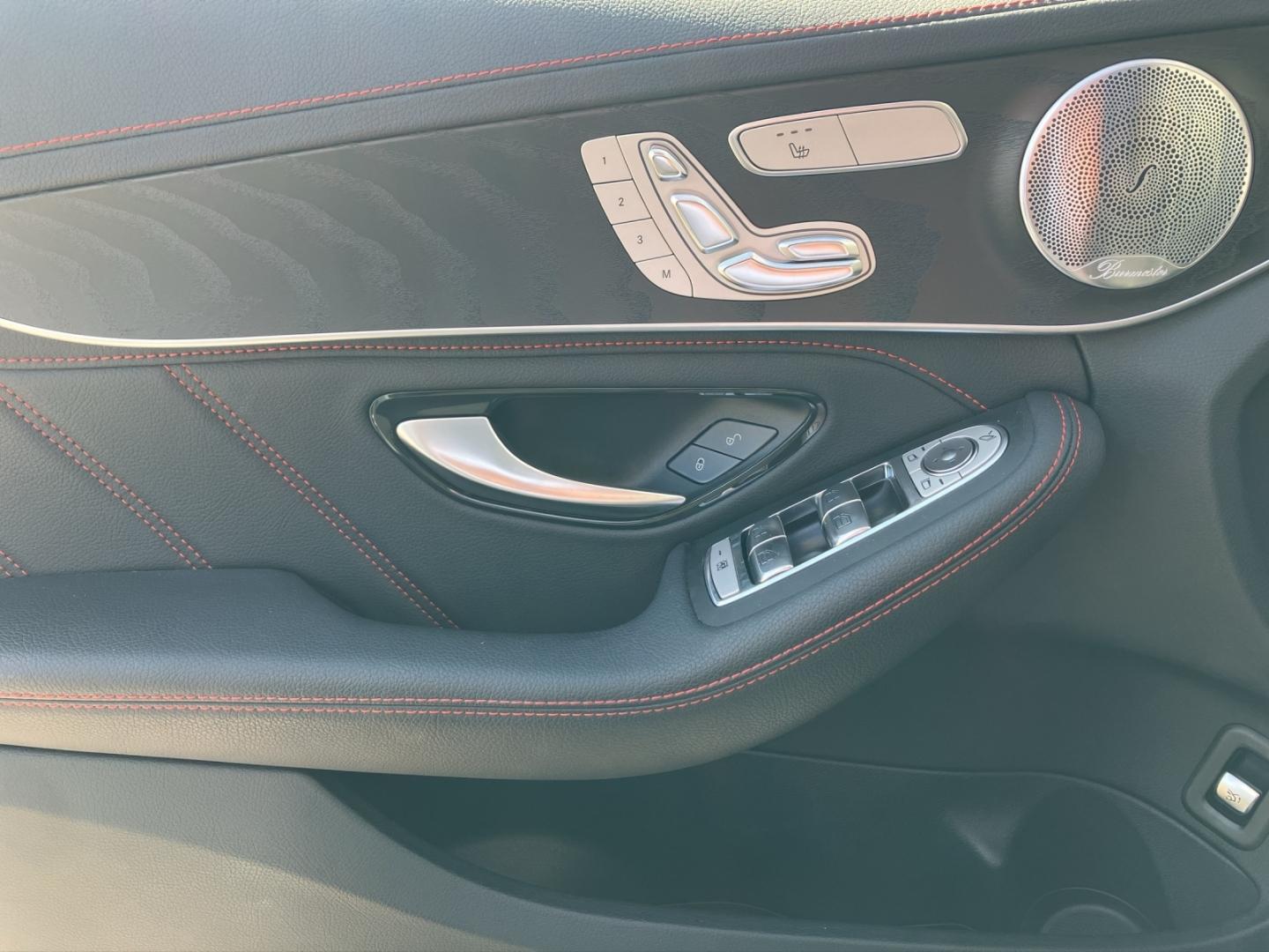 Mercedes-Benz C 43 AMG 4Matic+PANO+NAV+BURMESTER !!