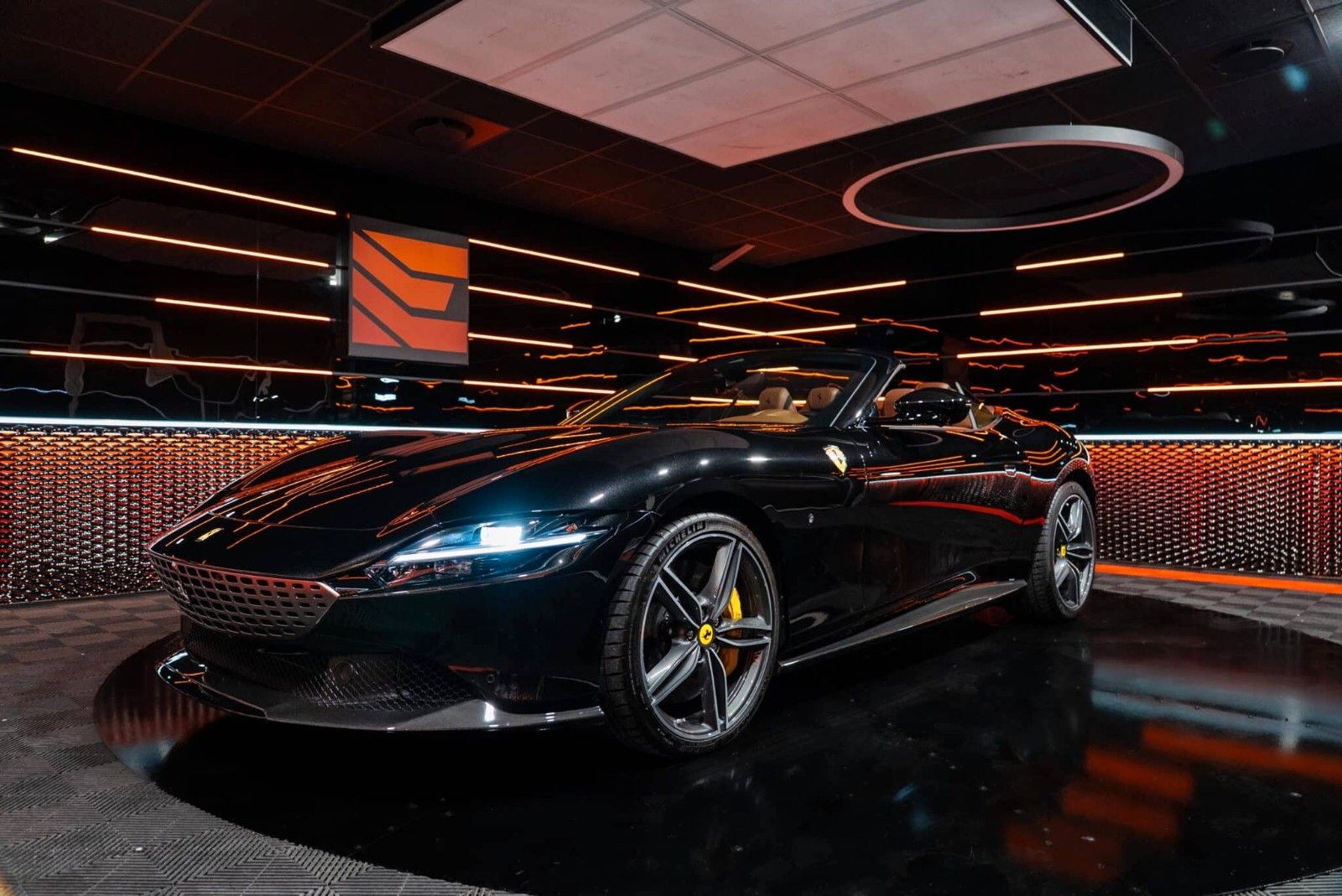 Ferrari Roma Spider*Full Carbon*Pass. Disp.*XLED*360°