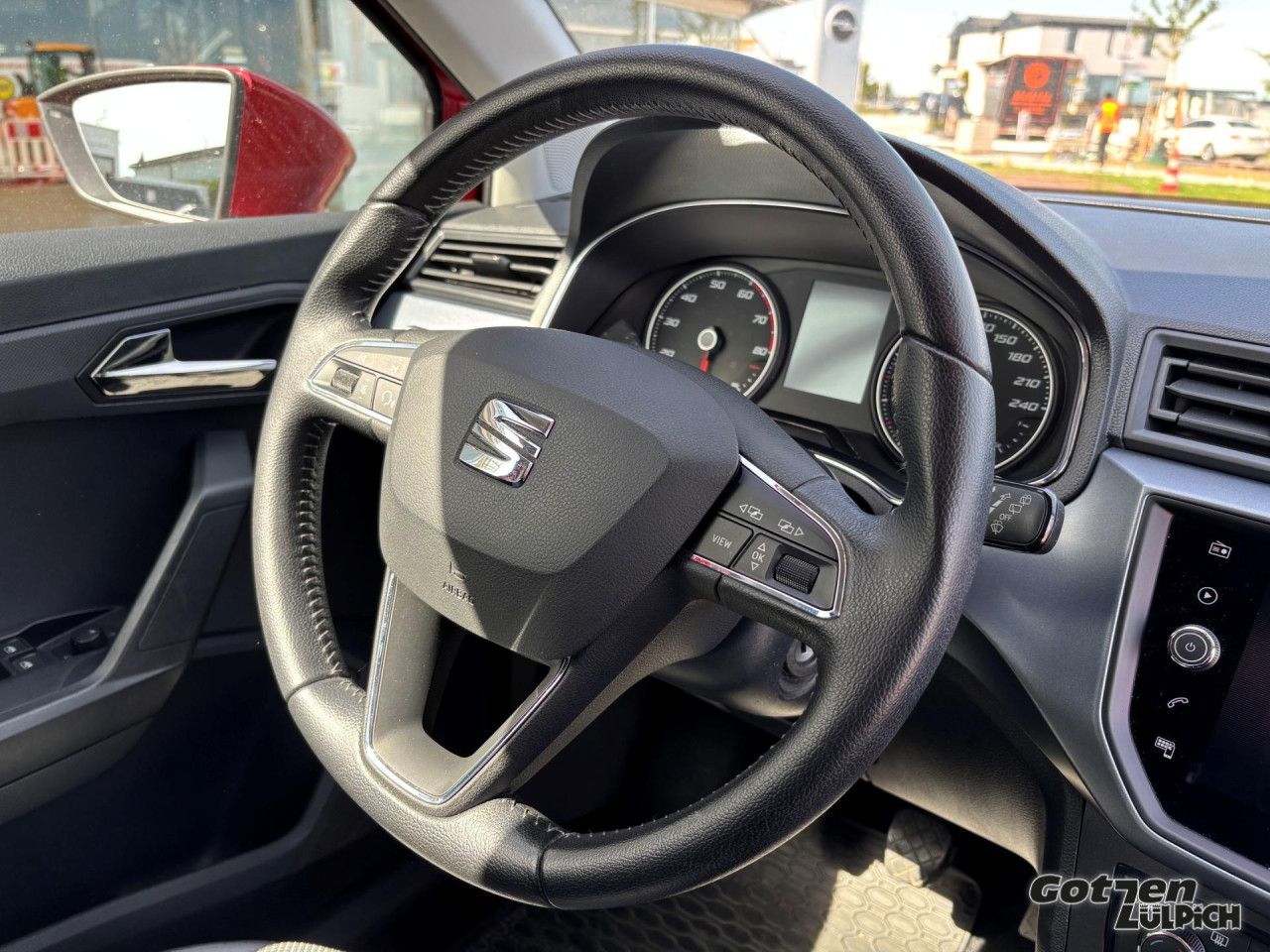 Fahrzeugabbildung SEAT Arona 1.0 TSI Style Style 1,0TSI Climatronic