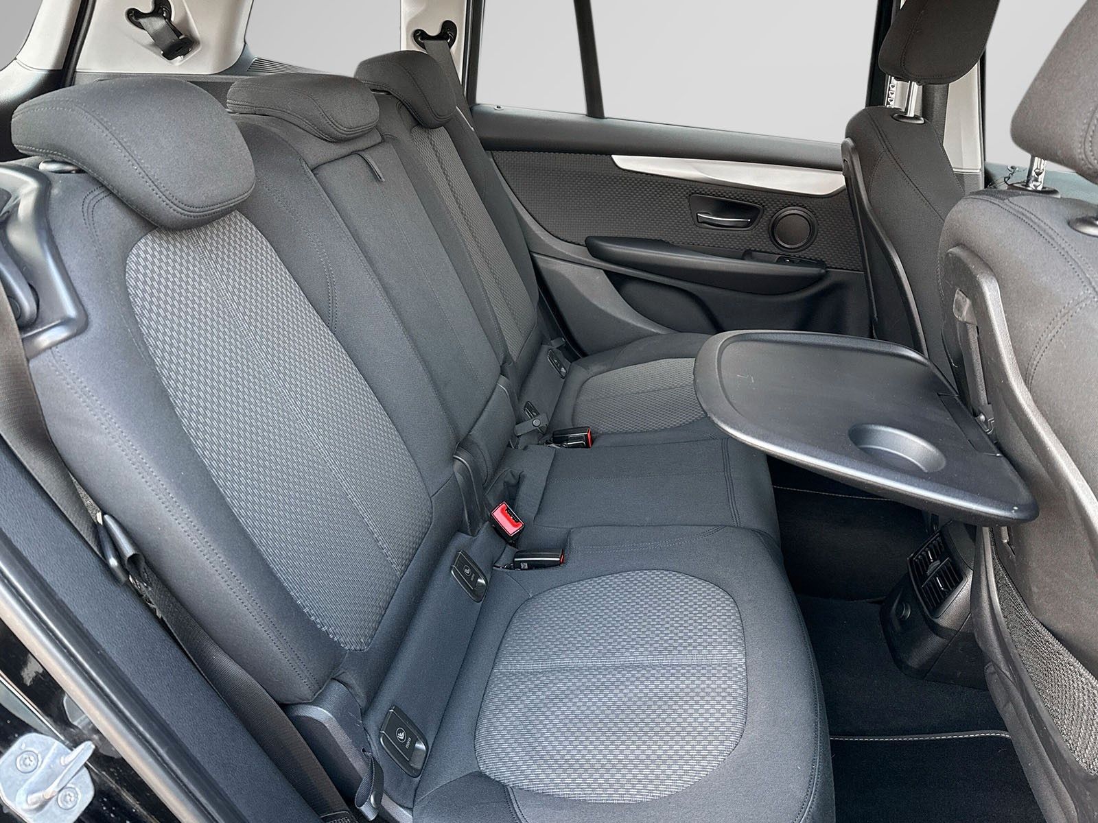 Fahrzeugabbildung BMW 216d GranTourer*PDC*ACC*Navi*Sitzheizung*Multi