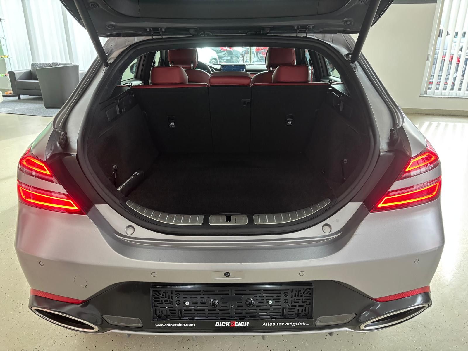 Fahrzeugabbildung Genesis G70 SB 2.0T RWD Sport ACC*PANO*NAPPA*LEXICON