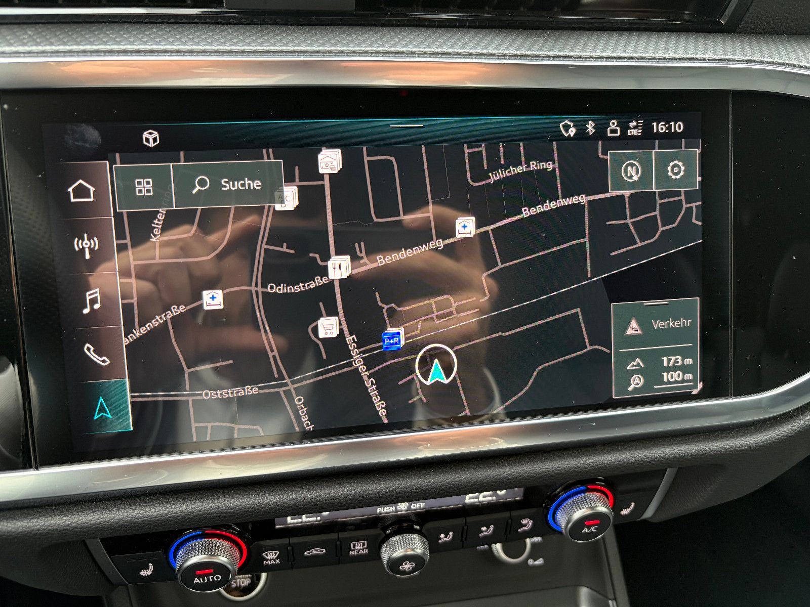 Fahrzeugabbildung Audi Q3 Sportback 35 TDI/S-LINE/BLACK-EDIT/LED/KAMERA